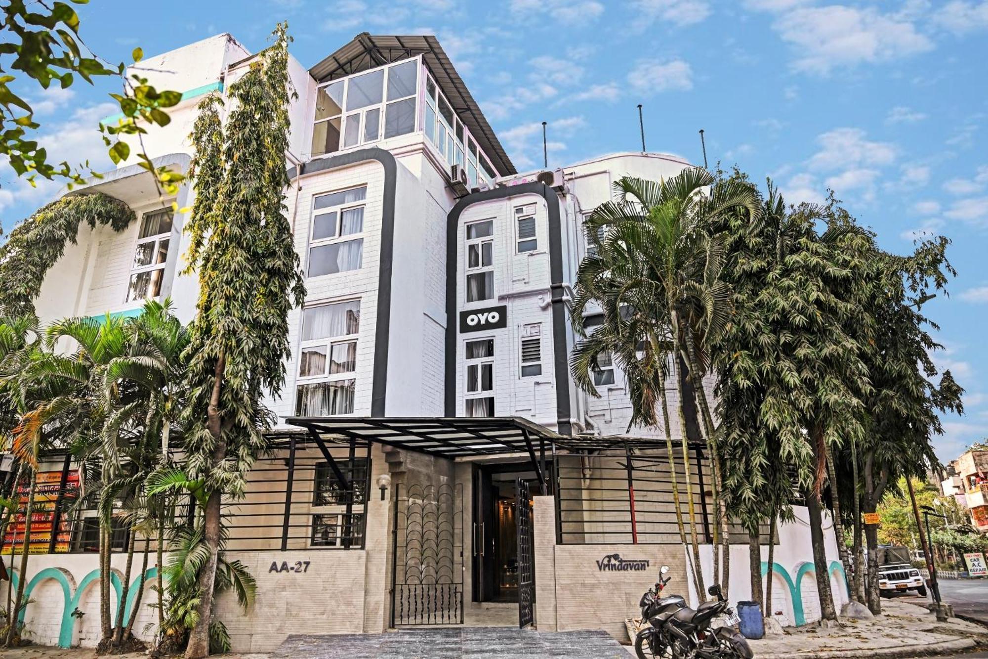 Collection O Vrindavan Calcutta  Esterno foto